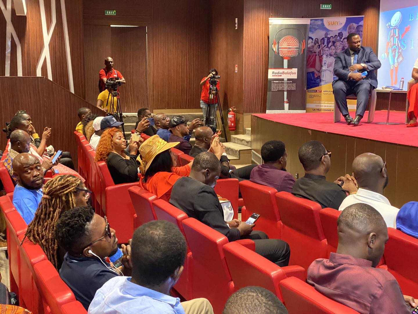 486092170_594174053583748_2716869169741268847_n.jpg (199 KB)