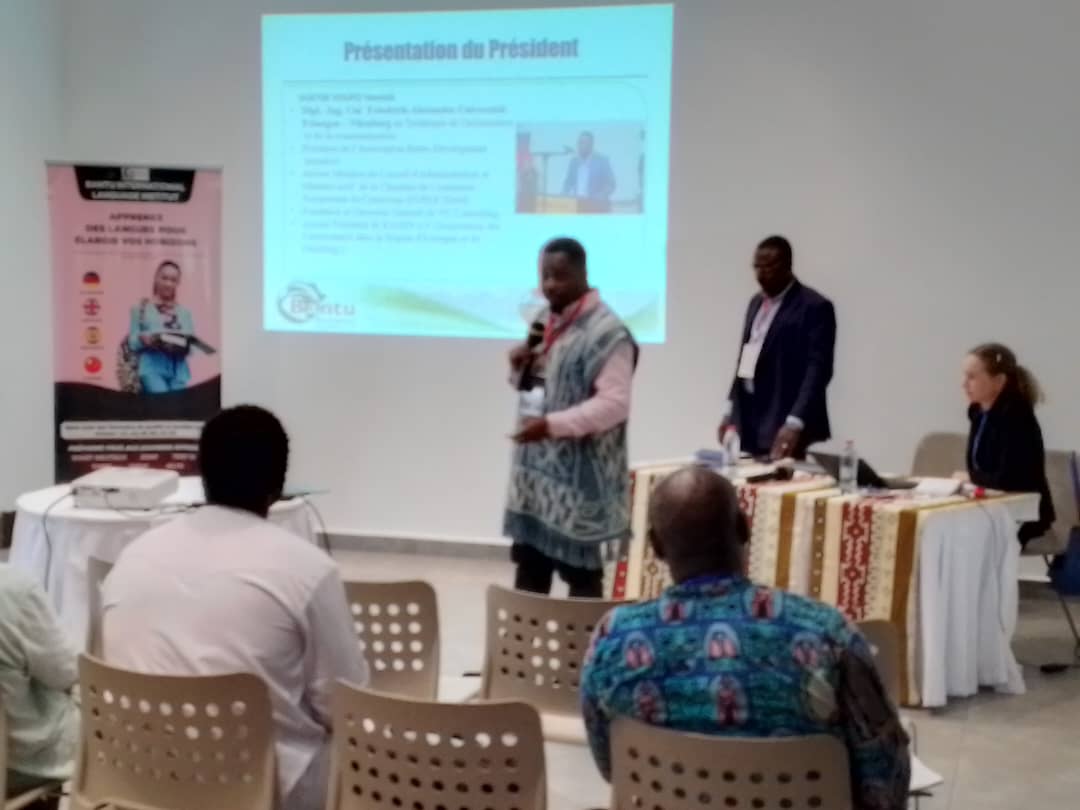 WhatsApp Image 2024-11-26 at 14.20.55 (1).jpeg (47 KB)