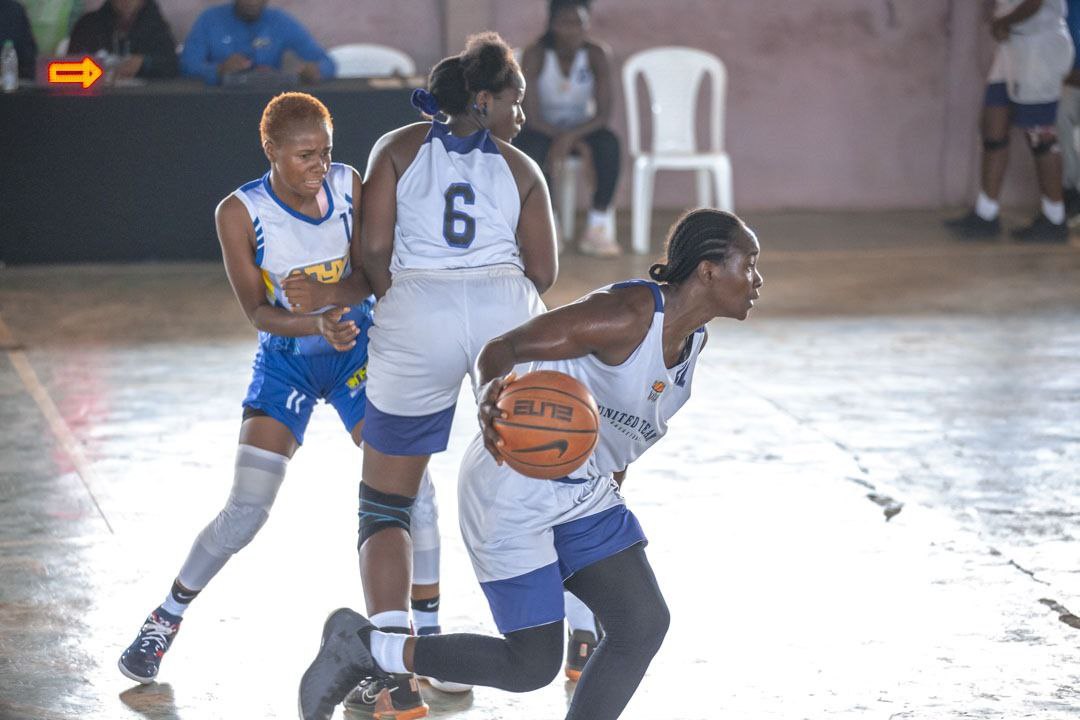 bon basket 1.jpg (100 KB)