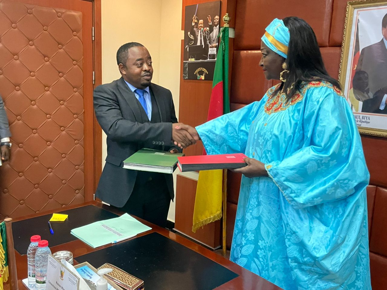 650353306_1233936078926919_2701468352572206744_n.jpg (189 KB)